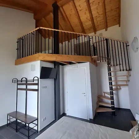 Cascina Teresina مزرعة للإقامة